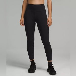 NWT - Lululemon Fast and Free High-Rise Tight 25" - Size 6 - Black